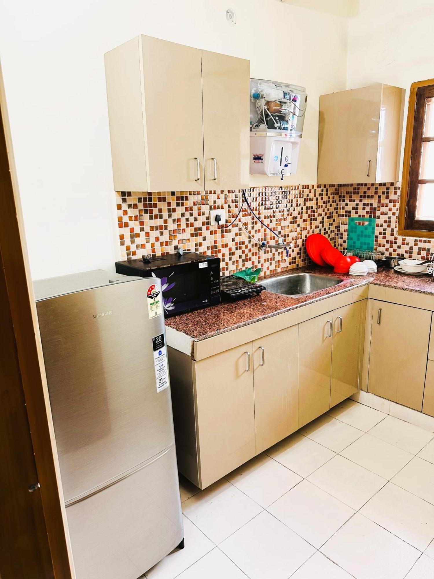 Zoomstay - 3Bhk Apartments Varanasi Exterior foto