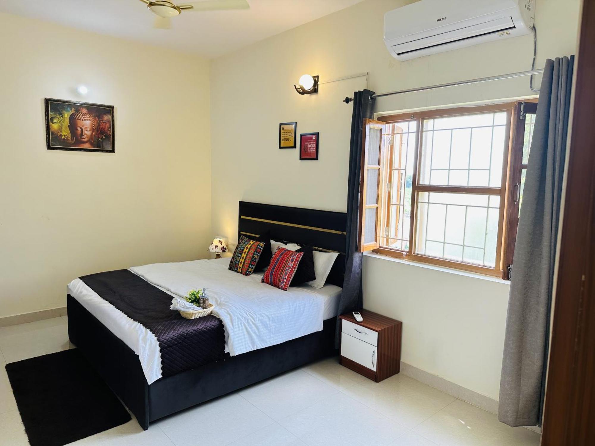 Zoomstay - 3Bhk Apartments Varanasi Exterior foto